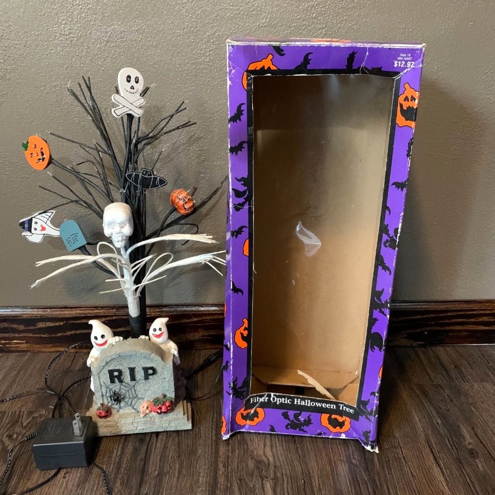 Vintage Halloween Fiber Optic Tree with Adapter Original Box 18 in Changes Color